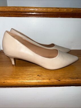 French Toast Cream Pointed-Toe Low Heel Pumps